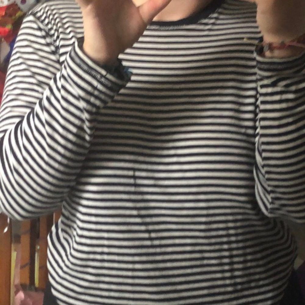 Stripped long sleeve